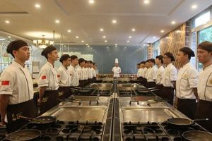 2021成都新东方烹饪学校学费多少一年